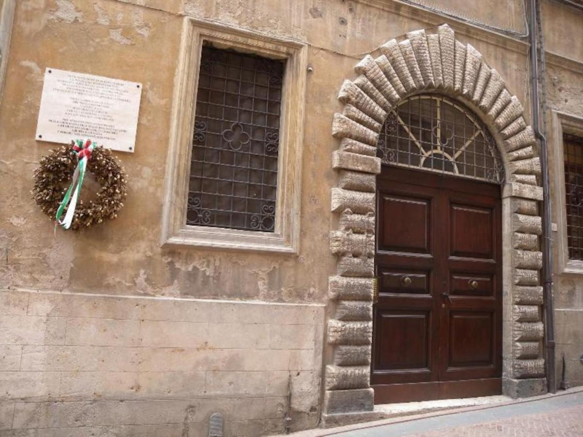 דירות פרוג'ה Centro Storico - Posizione Fantastica! מראה חיצוני תמונה